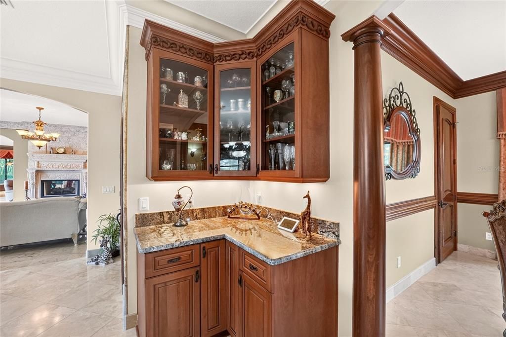 For Sale: $2,590,500 (6 beds, 5 baths, 6780 Square Feet)
