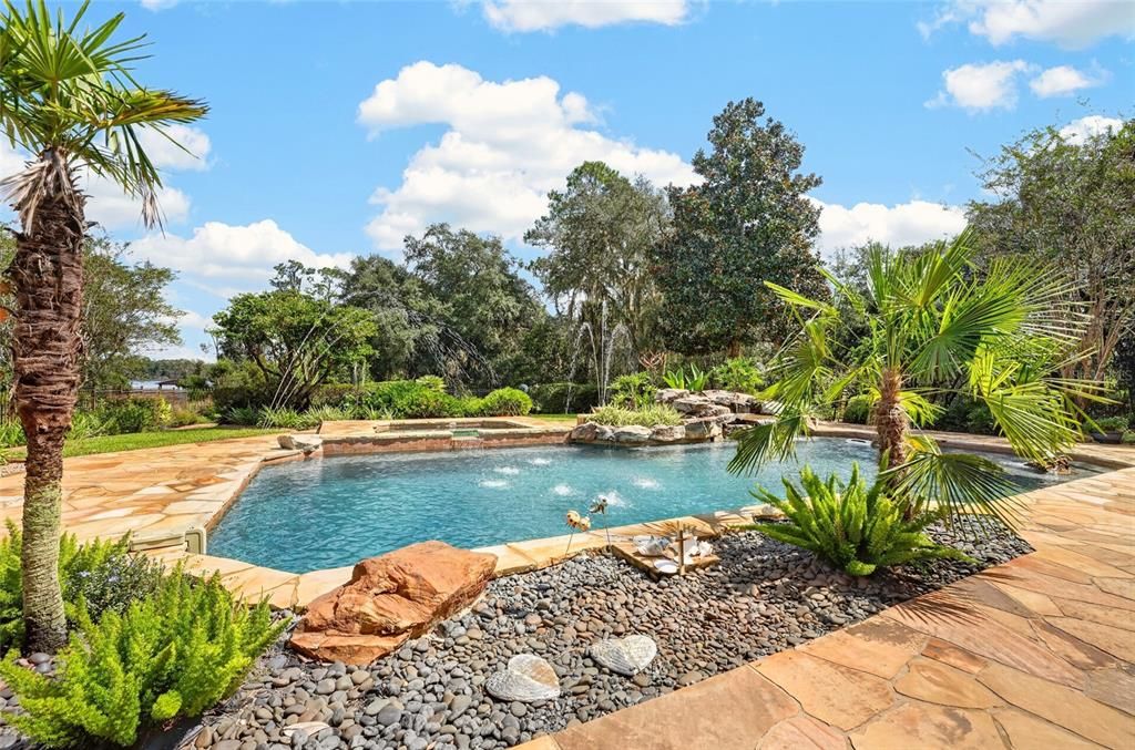 For Sale: $2,590,500 (6 beds, 5 baths, 6780 Square Feet)