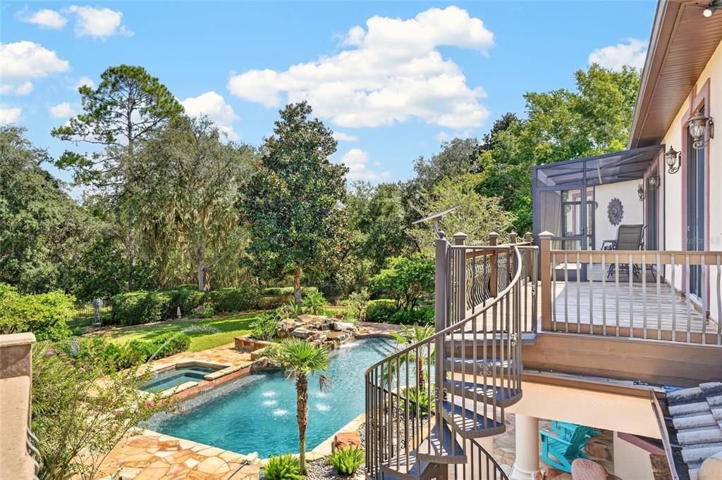 For Sale: $2,590,500 (6 beds, 5 baths, 6780 Square Feet)