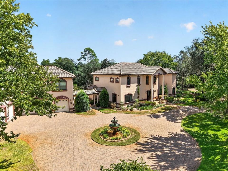 For Sale: $2,590,500 (6 beds, 5 baths, 6780 Square Feet)
