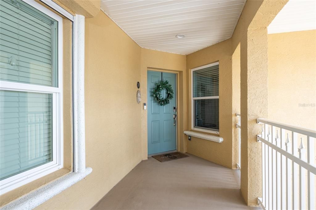 For Sale: $525,000 (3 beds, 2 baths, 1716 Square Feet)