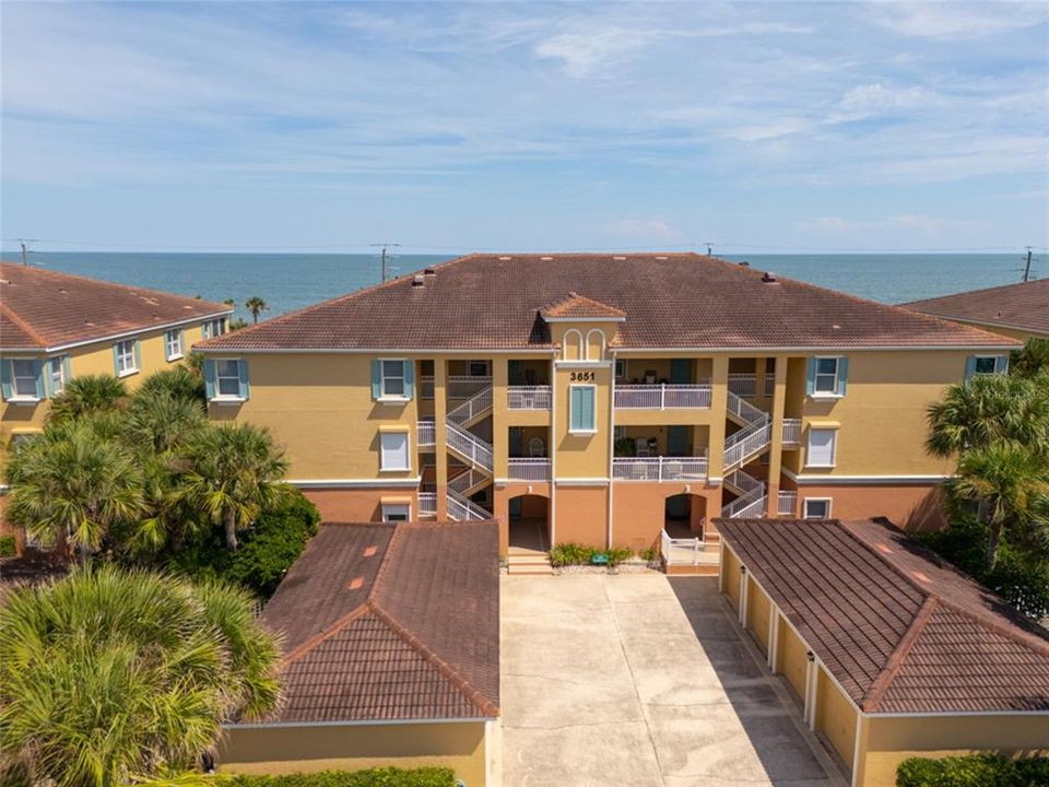 For Sale: $525,000 (3 beds, 2 baths, 1716 Square Feet)