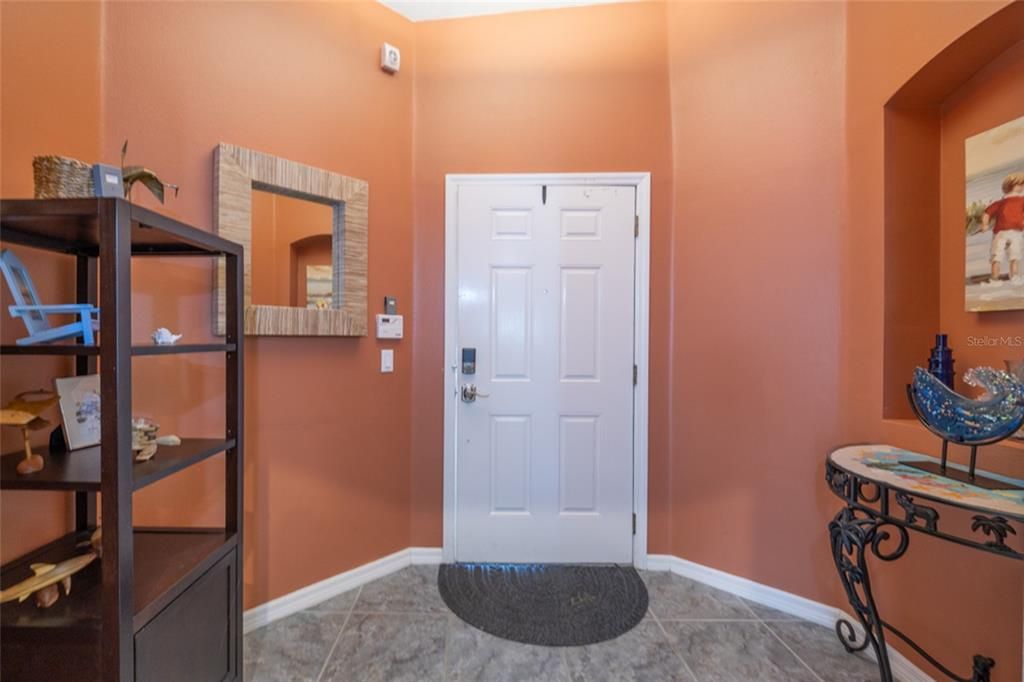 For Sale: $525,000 (3 beds, 2 baths, 1716 Square Feet)