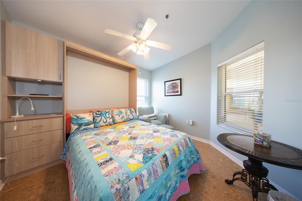 For Sale: $525,000 (3 beds, 2 baths, 1716 Square Feet)