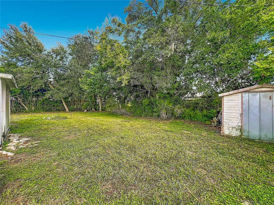 For Sale: $185,000 (3 beds, 1 baths, 1136 Square Feet)