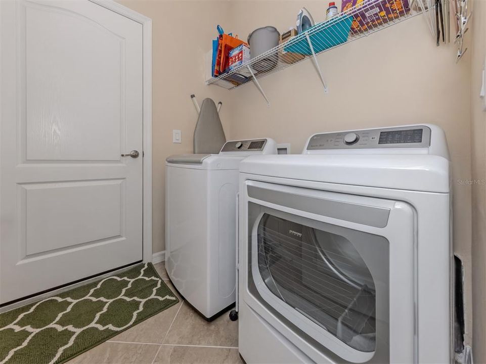 For Sale: $629,000 (4 beds, 3 baths, 2035 Square Feet)