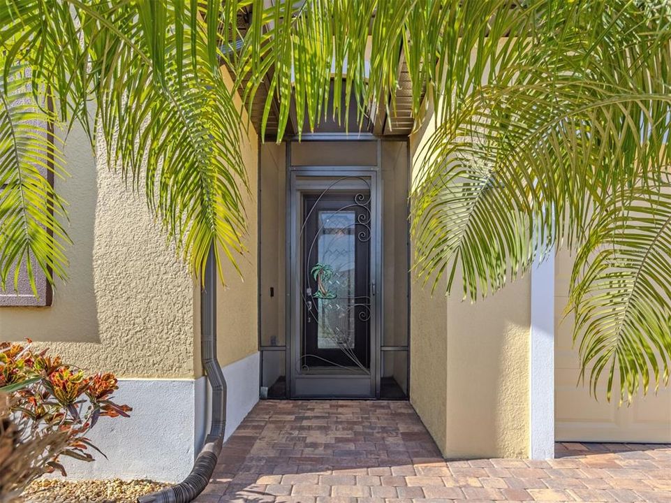 For Sale: $629,000 (4 beds, 3 baths, 2035 Square Feet)