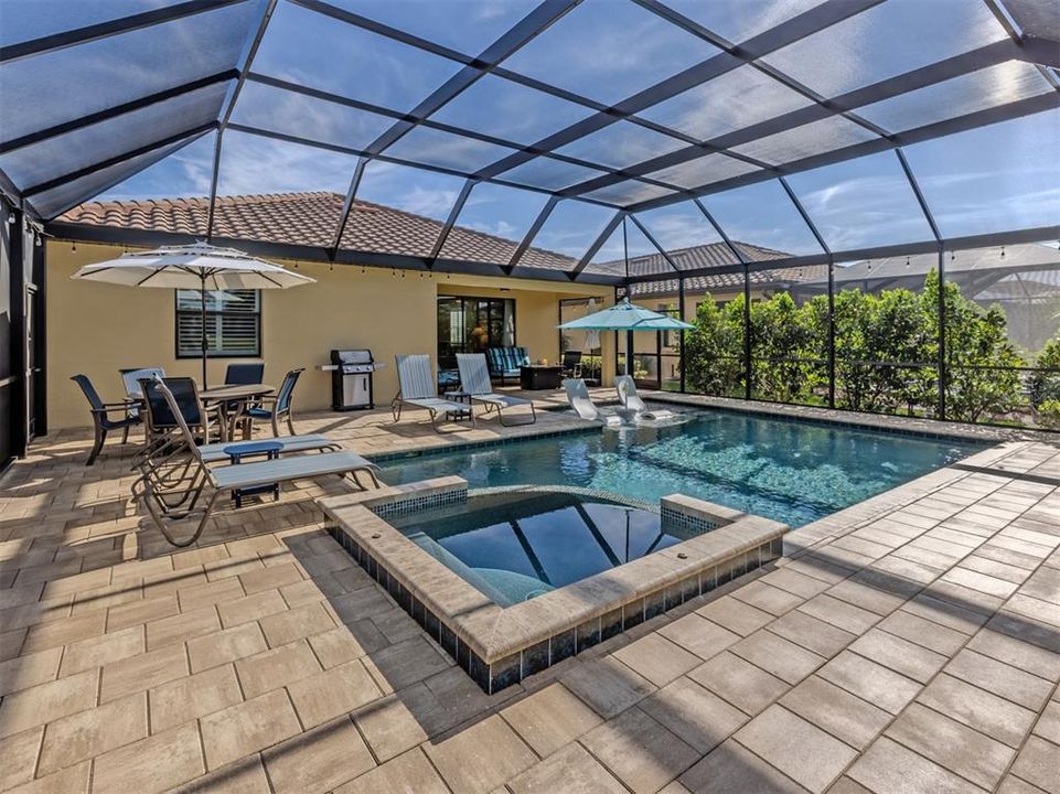 For Sale: $629,000 (4 beds, 3 baths, 2035 Square Feet)