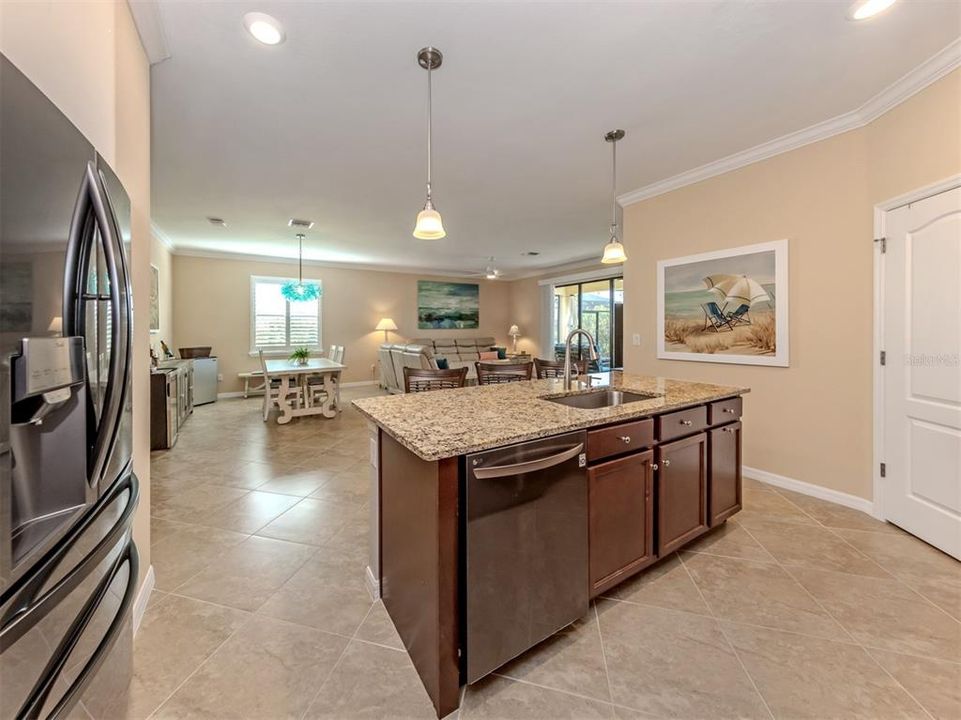 For Sale: $629,000 (4 beds, 3 baths, 2035 Square Feet)
