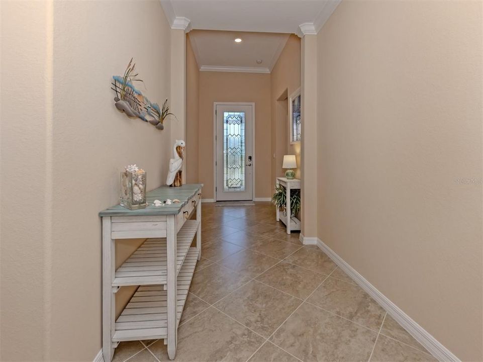 For Sale: $629,000 (4 beds, 3 baths, 2035 Square Feet)