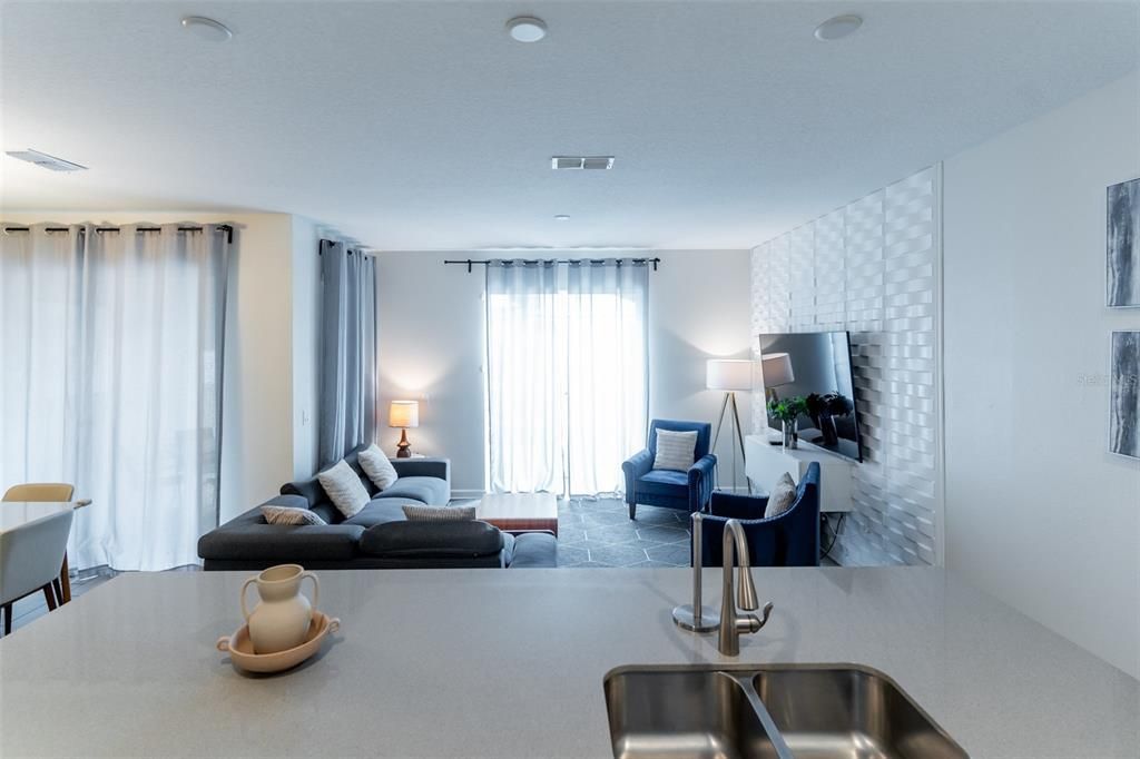 For Sale: $479,000 (4 beds, 3 baths, 1914 Square Feet)