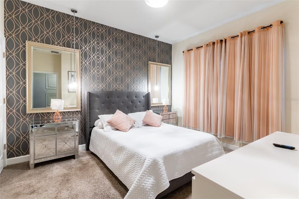 For Sale: $479,000 (4 beds, 3 baths, 1914 Square Feet)