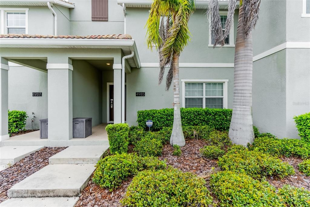 For Sale: $479,000 (4 beds, 3 baths, 1914 Square Feet)