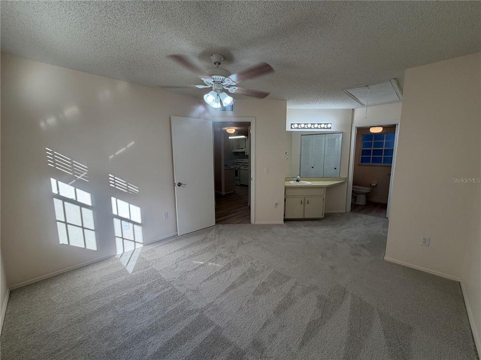 En Venta: $120,000 (2 camas, 2 baños, 840 Pies cuadrados)