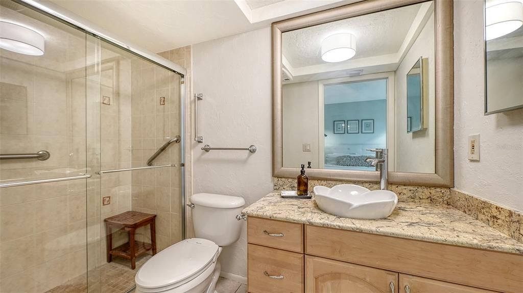 For Sale: $309,000 (3 beds, 2 baths, 1321 Square Feet)