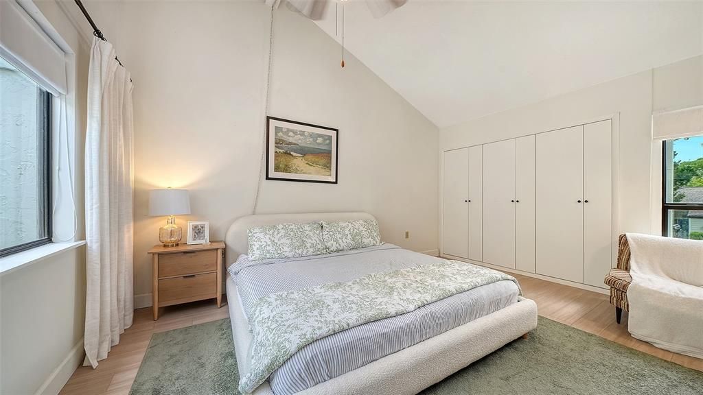For Sale: $309,000 (3 beds, 2 baths, 1321 Square Feet)