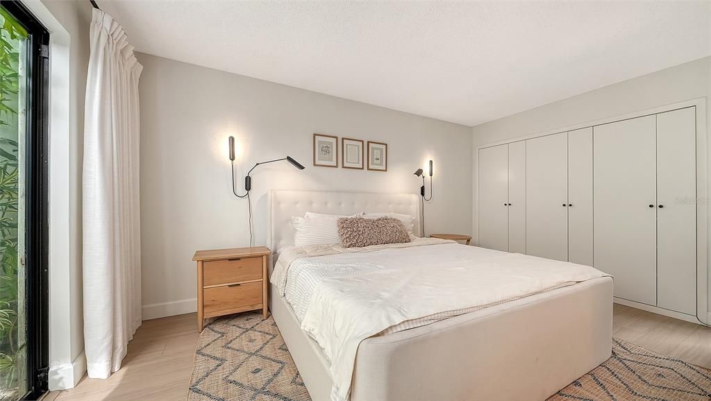 For Sale: $309,000 (3 beds, 2 baths, 1321 Square Feet)