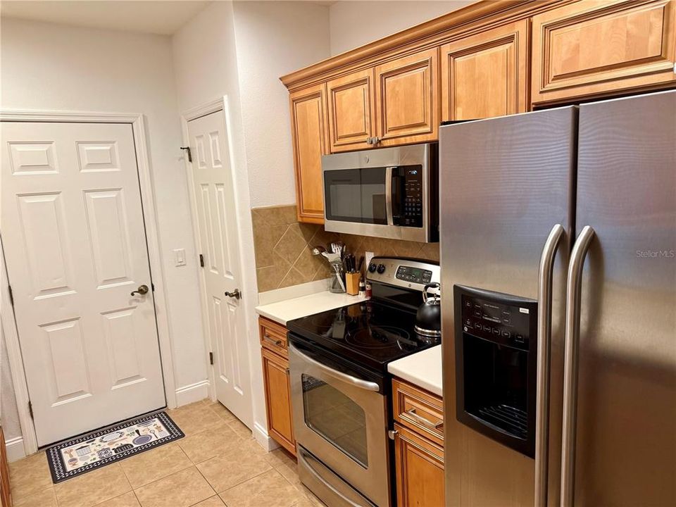 En Venta: $325,000 (3 camas, 2 baños, 1520 Pies cuadrados)