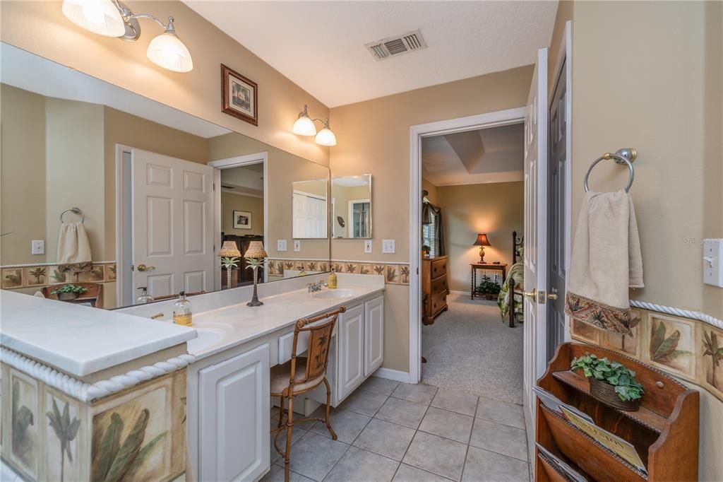 For Sale: $439,000 (3 beds, 2 baths, 2068 Square Feet)