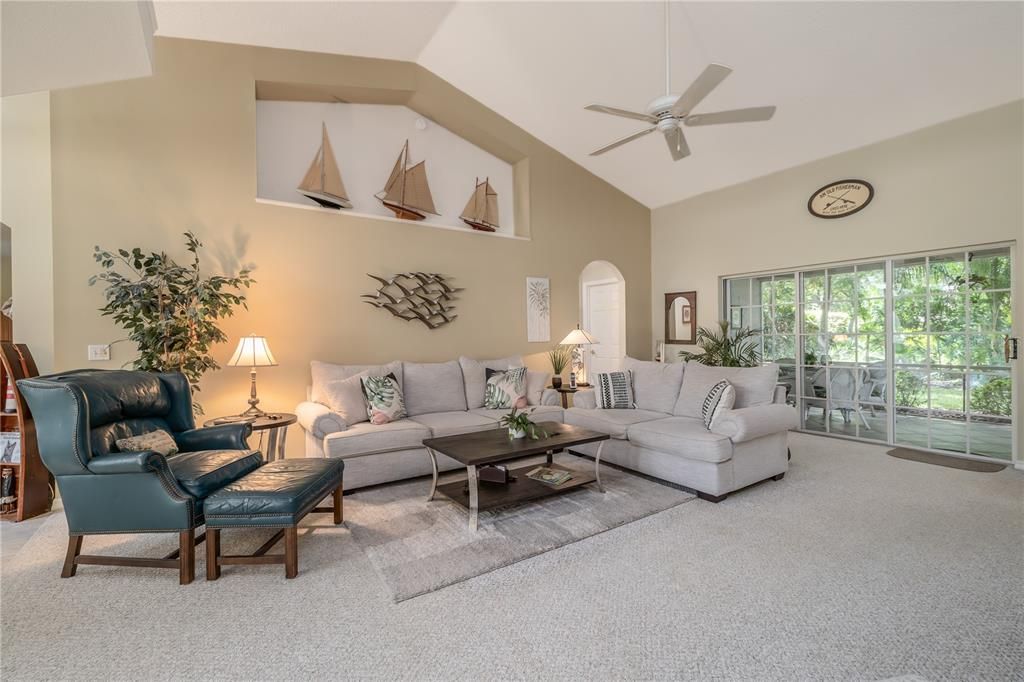 For Sale: $439,000 (3 beds, 2 baths, 2068 Square Feet)