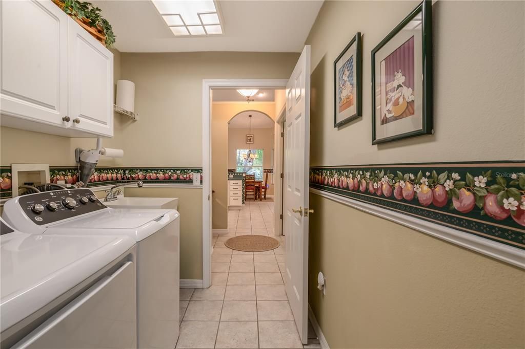 For Sale: $439,000 (3 beds, 2 baths, 2068 Square Feet)