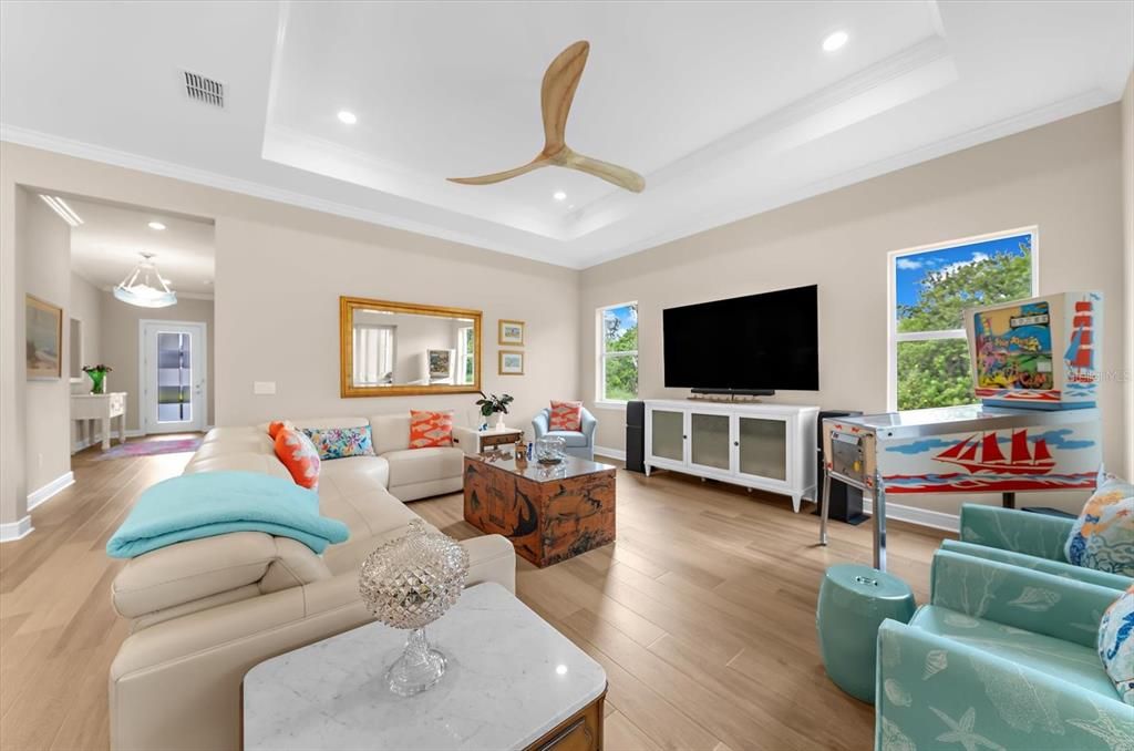 For Sale: $989,000 (3 beds, 3 baths, 2808 Square Feet)