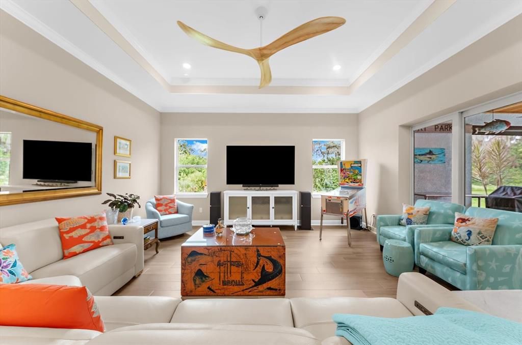 For Sale: $989,000 (3 beds, 3 baths, 2808 Square Feet)