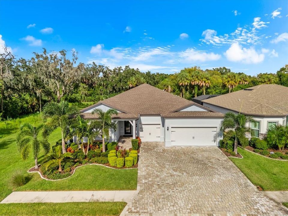 For Sale: $989,000 (3 beds, 3 baths, 2808 Square Feet)