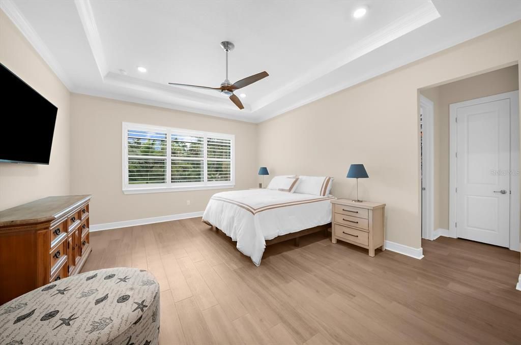For Sale: $989,000 (3 beds, 3 baths, 2808 Square Feet)