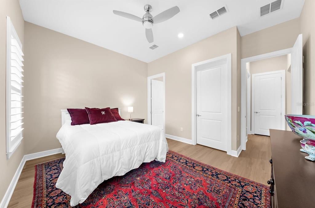 For Sale: $989,000 (3 beds, 3 baths, 2808 Square Feet)