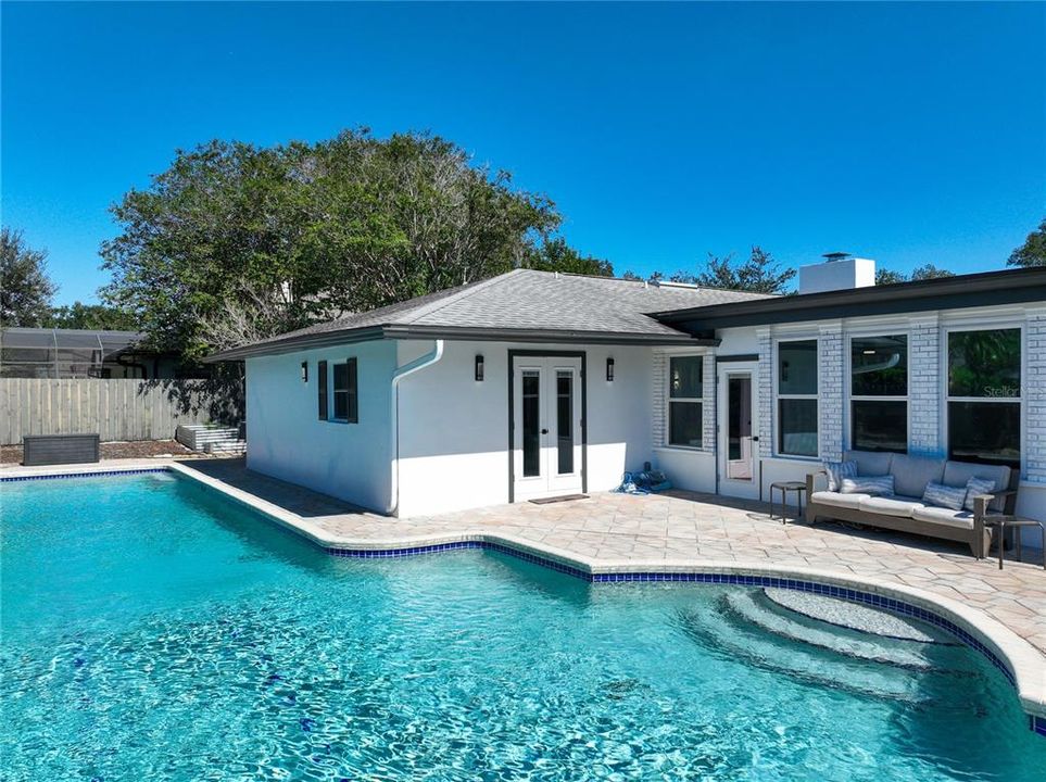 For Sale: $899,000 (4 beds, 3 baths, 2886 Square Feet)