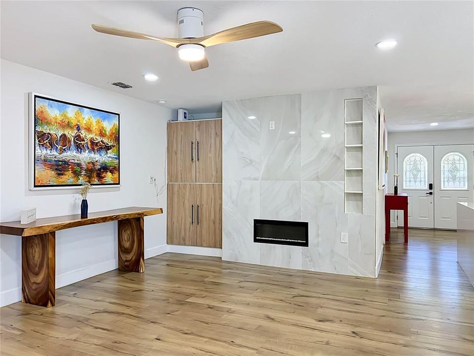For Sale: $899,000 (4 beds, 3 baths, 2886 Square Feet)