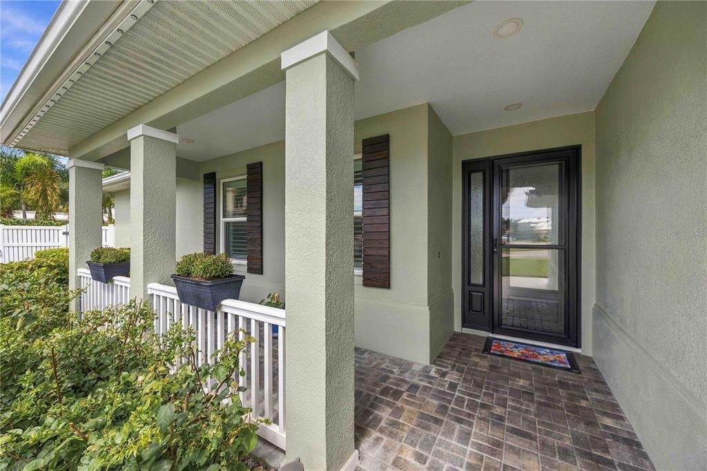 Active With Contract: $1,379,000 (3 beds, 2 baths, 2222 Square Feet)