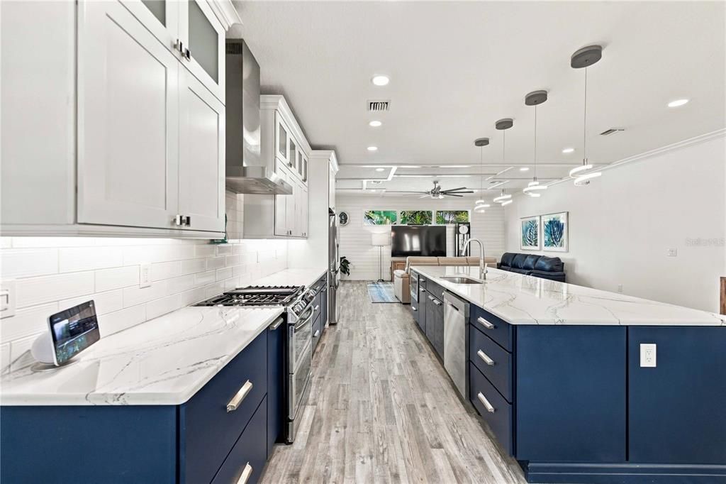 Active With Contract: $1,379,000 (3 beds, 2 baths, 2222 Square Feet)