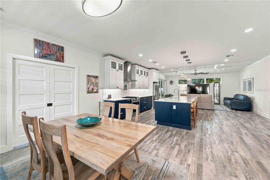 Active With Contract: $1,379,000 (3 beds, 2 baths, 2222 Square Feet)