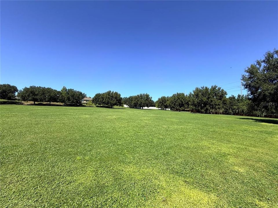 En Venta: $349,900 (4 camas, 2 baños, 1883 Pies cuadrados)
