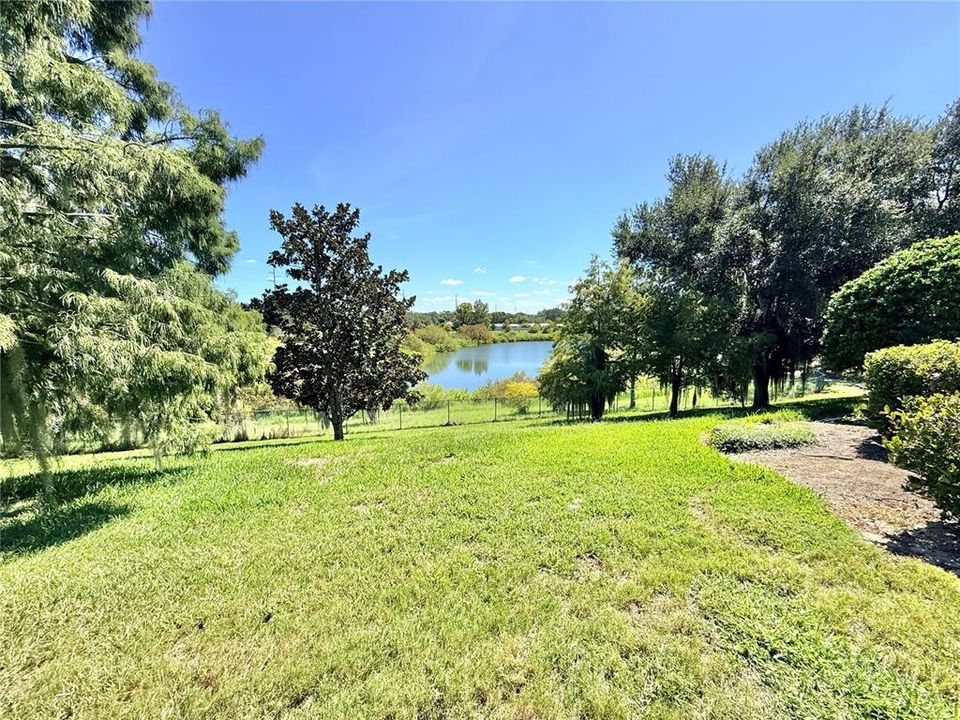 En Venta: $349,900 (4 camas, 2 baños, 1883 Pies cuadrados)