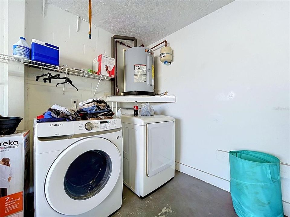 En Venta: $265,000 (3 camas, 2 baños, 1510 Pies cuadrados)
