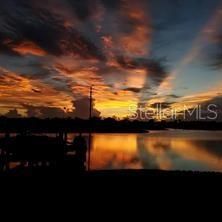 For Rent: $2,400 (2 beds, 2 baths, 1121 Square Feet)