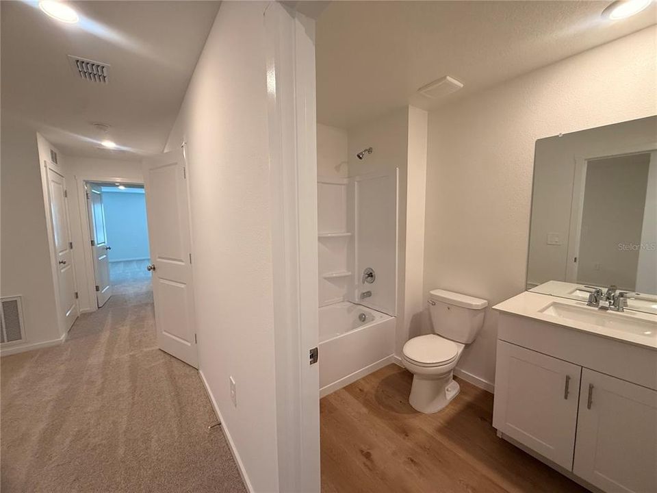 En Renta: $2,600 (3 camas, 2 baños, 1634 Pies cuadrados)