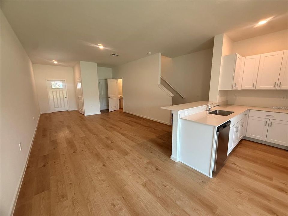 En Renta: $2,600 (3 camas, 2 baños, 1634 Pies cuadrados)