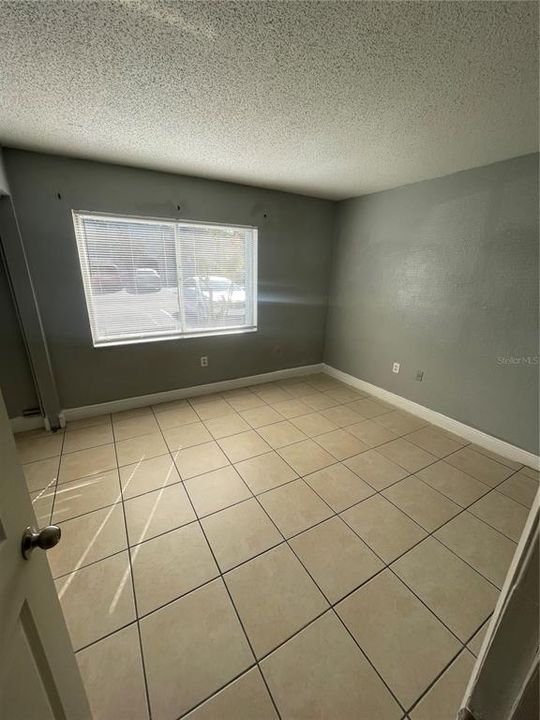 For Rent: $1,400 (2 beds, 2 baths, 976 Square Feet)