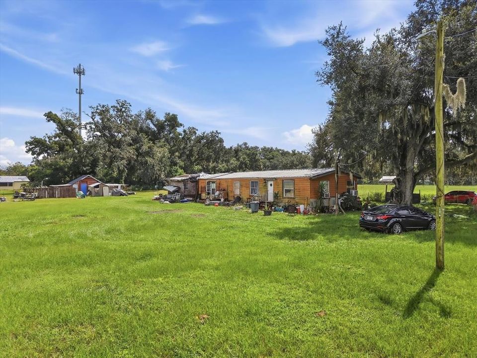 For Sale: $219,000 (3 beds, 2 baths, 1342 Square Feet)