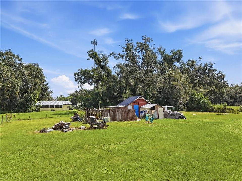 For Sale: $219,000 (3 beds, 2 baths, 1342 Square Feet)