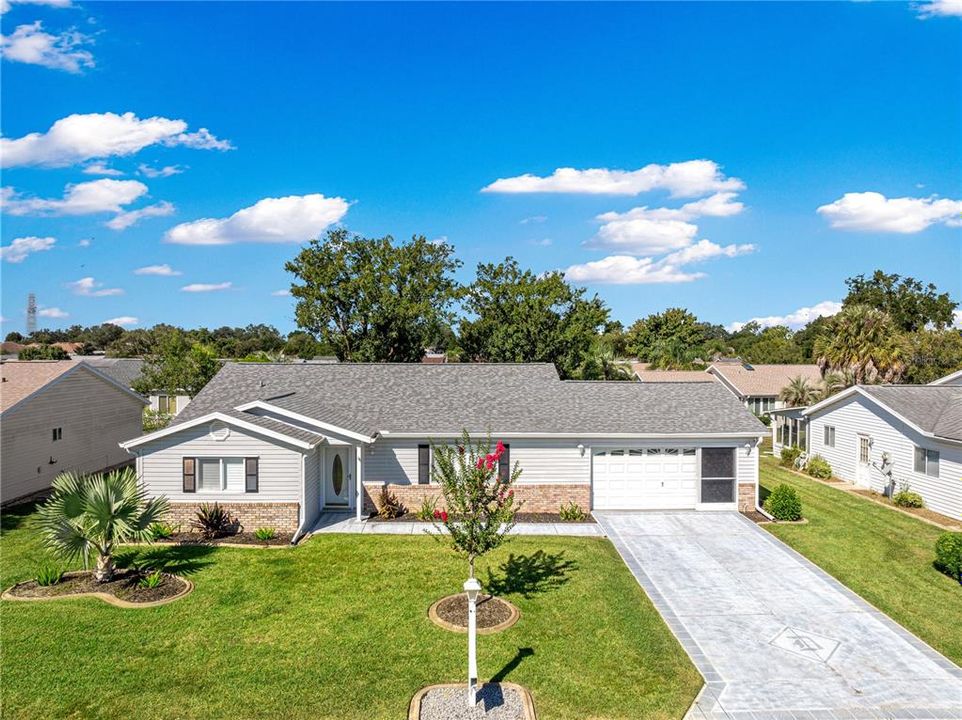 For Sale: $259,900 (2 beds, 2 baths, 1390 Square Feet)