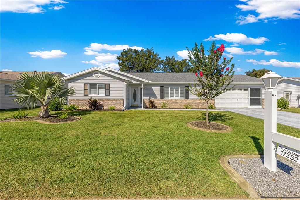 For Sale: $259,900 (2 beds, 2 baths, 1390 Square Feet)