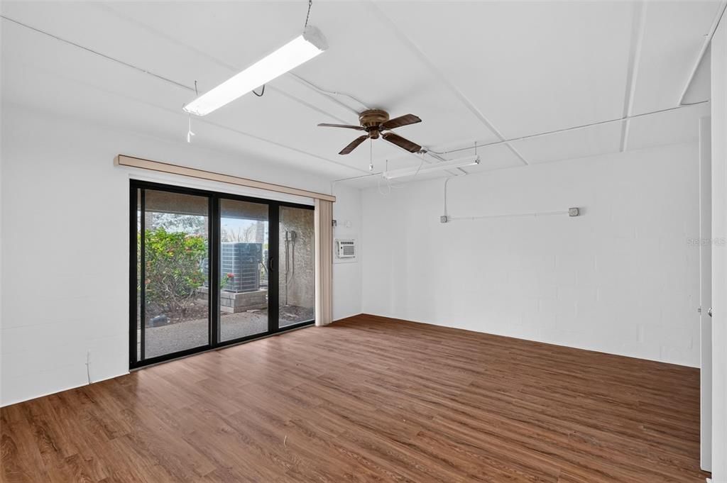 For Sale: $359,000 (2 beds, 2 baths, 1750 Square Feet)