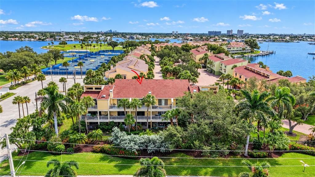 For Sale: $359,000 (2 beds, 2 baths, 1750 Square Feet)