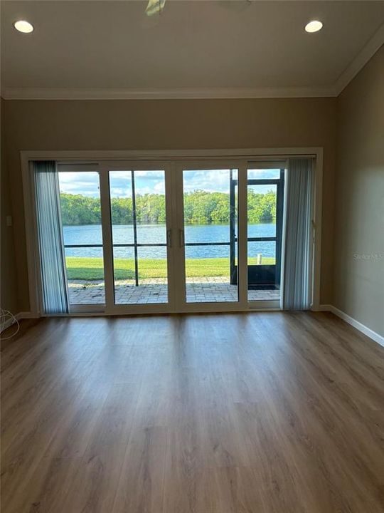 В аренду: $2,500 (2 спален, 2 ванн, 1129 Квадратных фут)