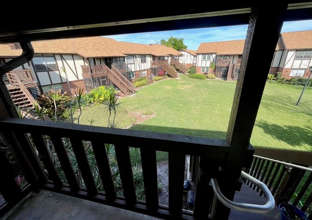 For Rent: $1,800 (2 beds, 2 baths, 994 Square Feet)